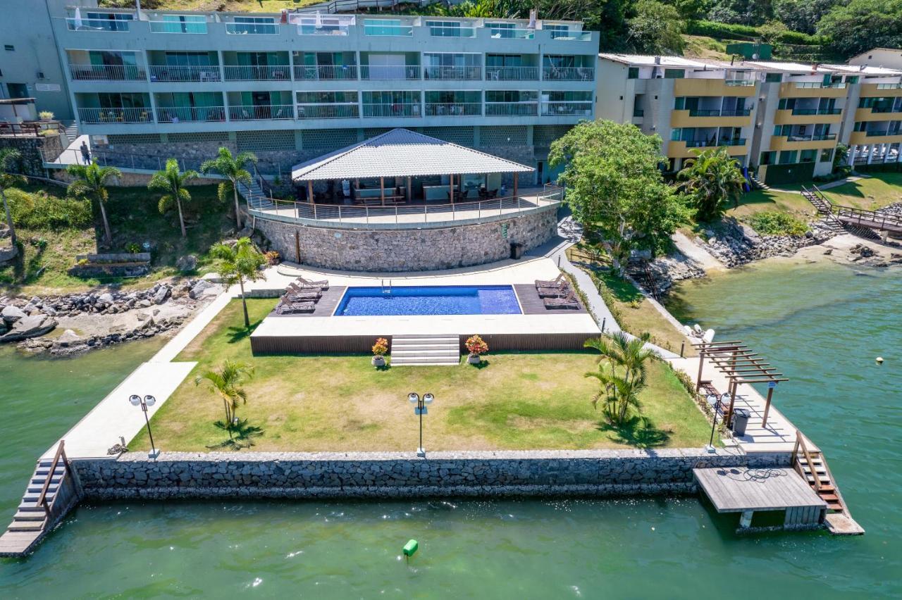 Férias no paraíso! Um mar pra chamar de seu! Angra dos Reis Exterior foto