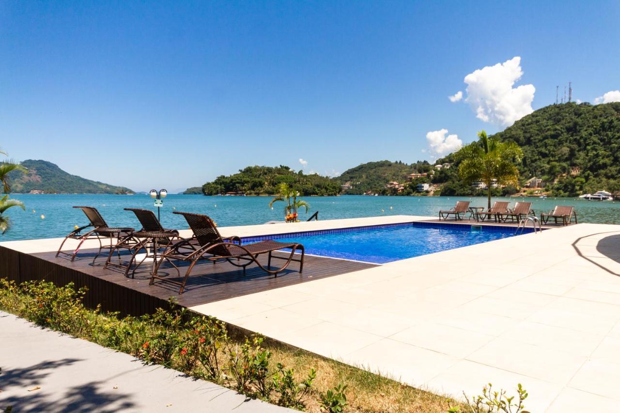 Férias no paraíso! Um mar pra chamar de seu! Angra dos Reis Exterior foto